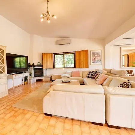 Casa Tranquility With Beautiful Pool And Jacuzzi! Villa Loulé