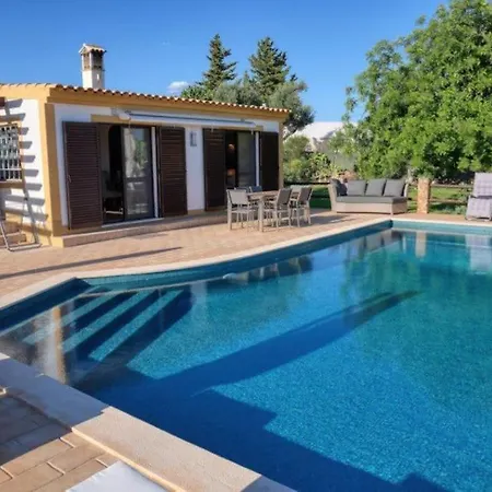 Casa Tranquility With Beautiful Pool And Jacuzzi!