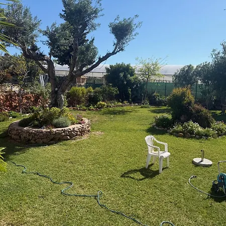 Villa Casa Tranquility With Beautiful Heated Pool And Jacuzzi!